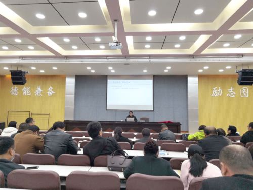 職業技能培訓助力縣域經濟 欒川中職職教活動周社會經濟咨詢服務展播