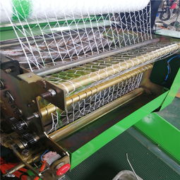 全自動青貯包膜打捆機 曲阜宏泰機械20年品質鑄就，廠家直銷惠及四方